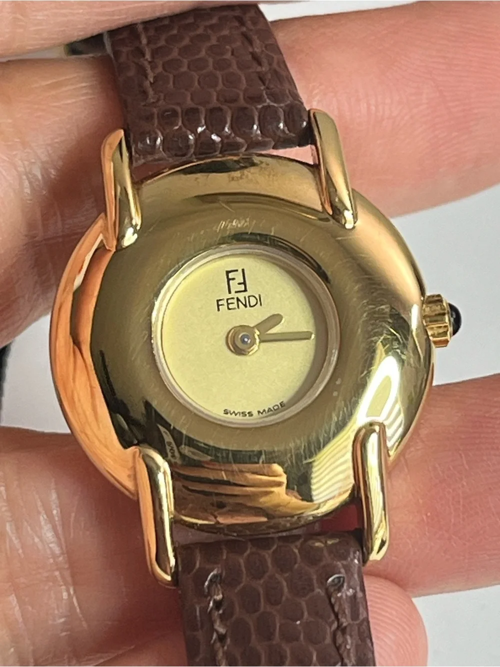 FENDI 400L 18K gold plated ladies Watch - Picture 12 of 15